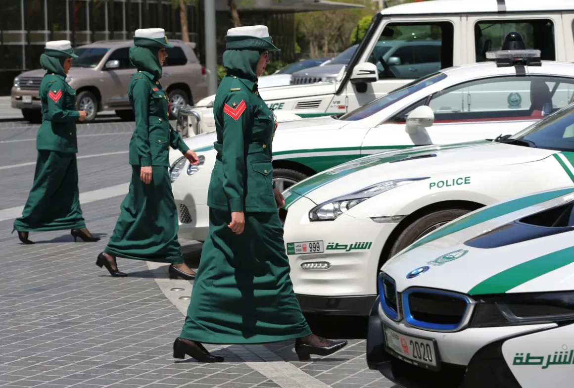 Dubai Police Records 107 Accidents in 8 Months Due to Lane Violations