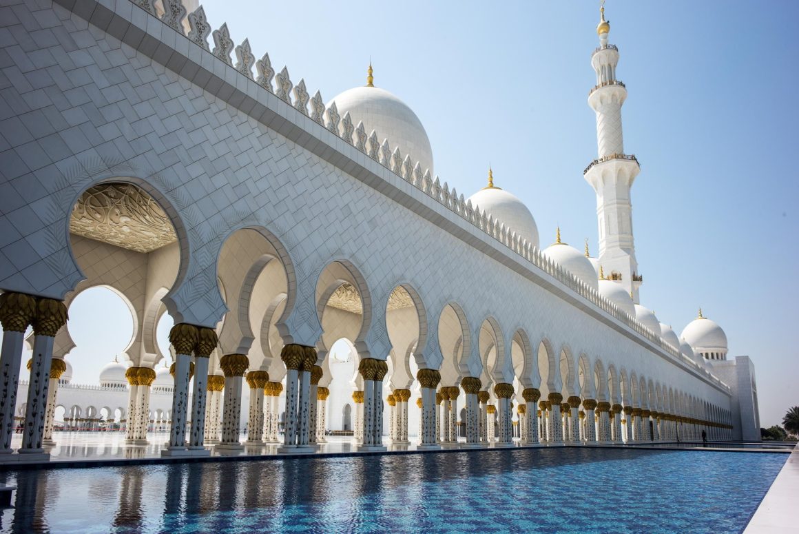 DUBAI UNDERWATER MOSQUE