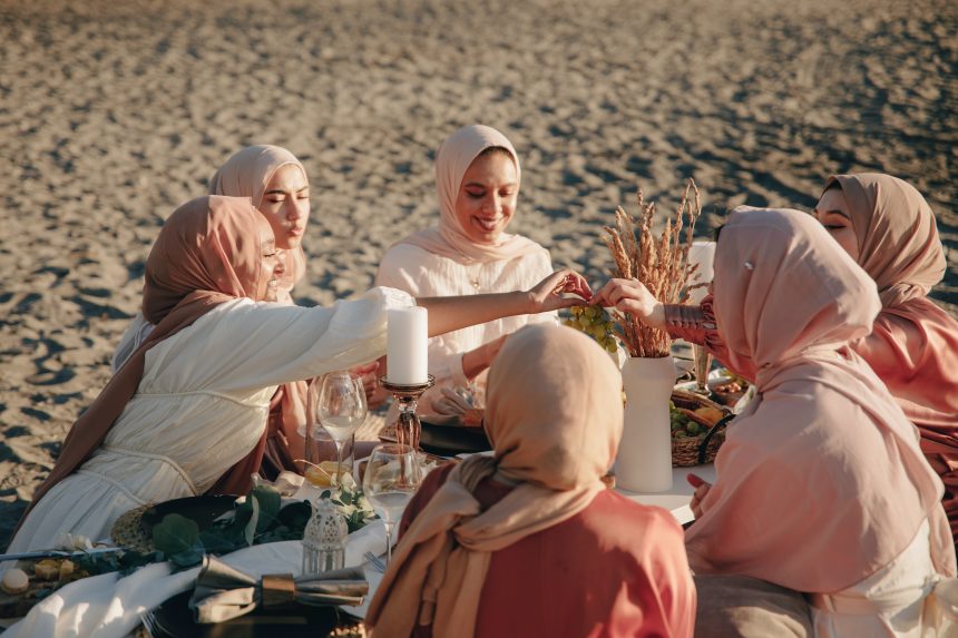 Eco-friendly abayas are a flawless fit for UAE’s maintainable visualization