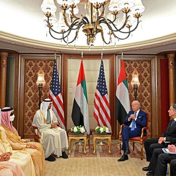 UAE and US Presidents discuss regional developments in phone call