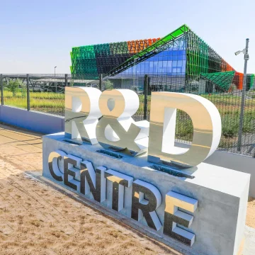 DEWA’s R&D Centre publishes 221 scientific, research papers in international forums by end of 2023