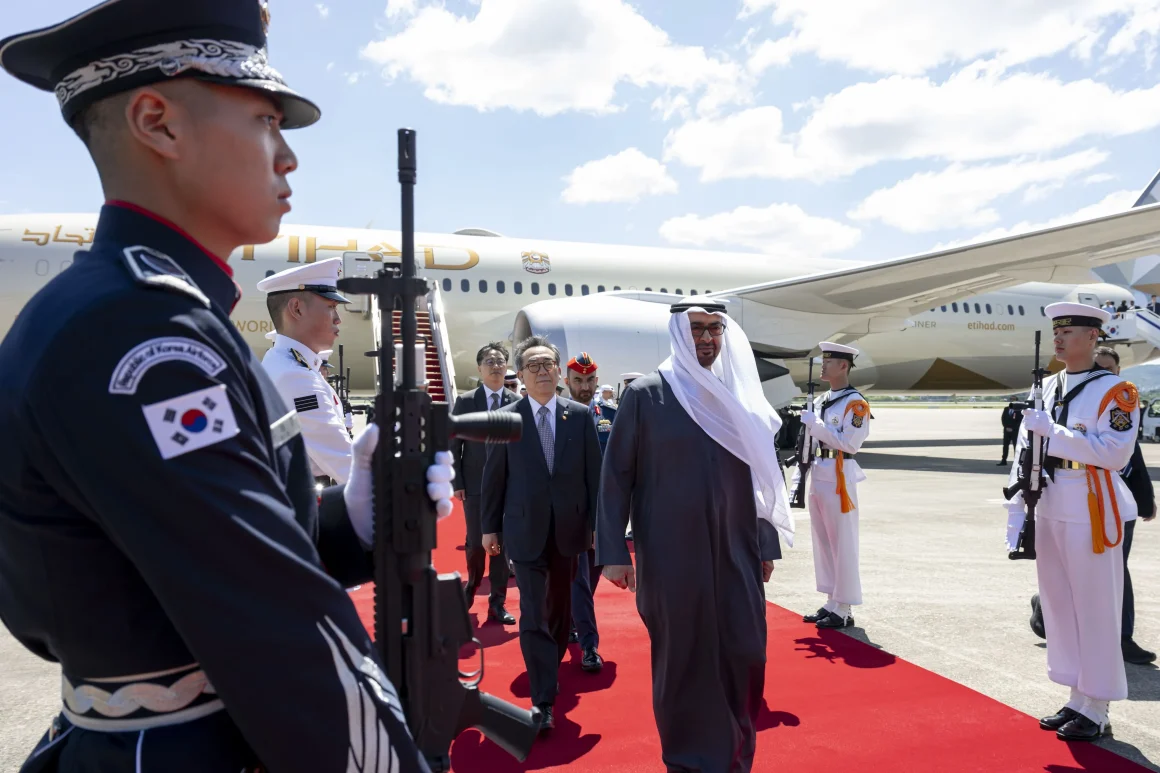 UAE President arrives in Republic of Korea on state visit