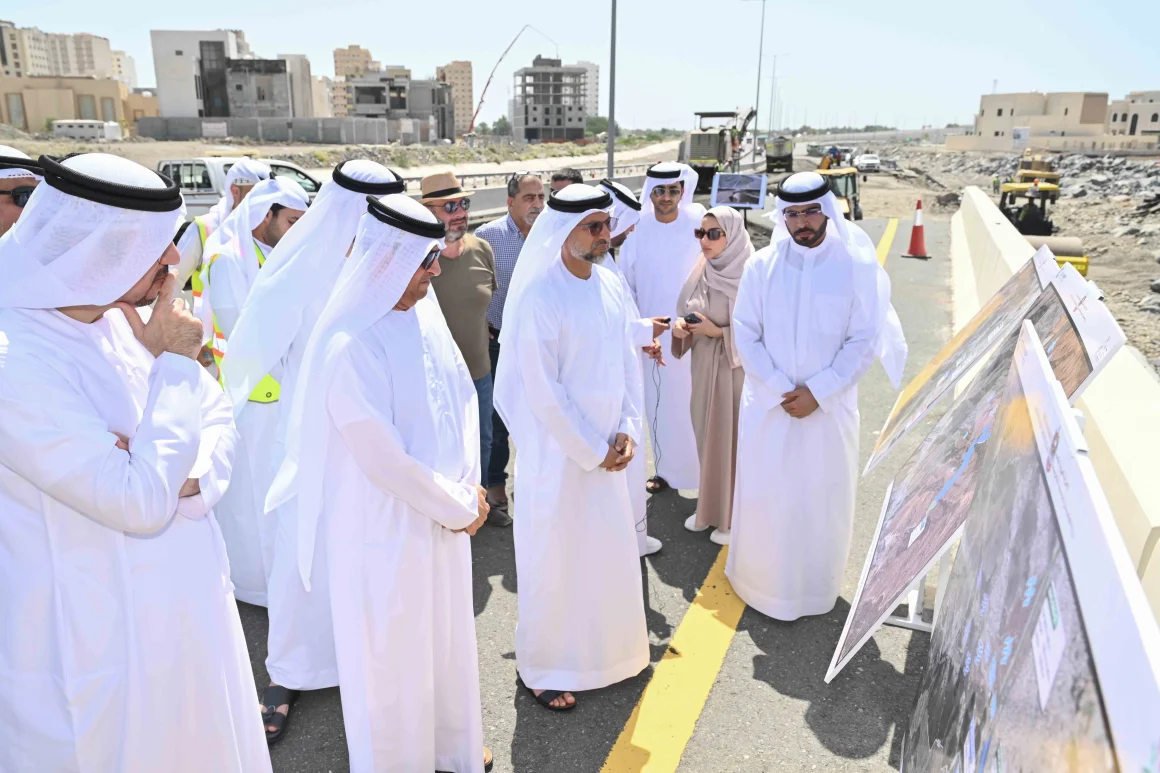 Minister of Energy and Infrastructure tours rain-affected areas