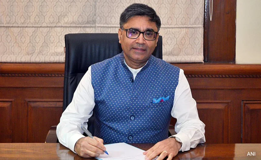 India’s new Foreign Secretary takes office