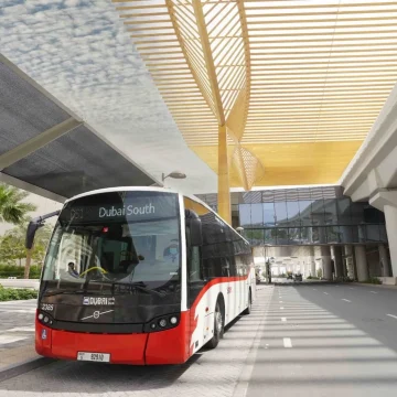 RTA announces AED1.1 billion deal for new buses with low carbon emissions