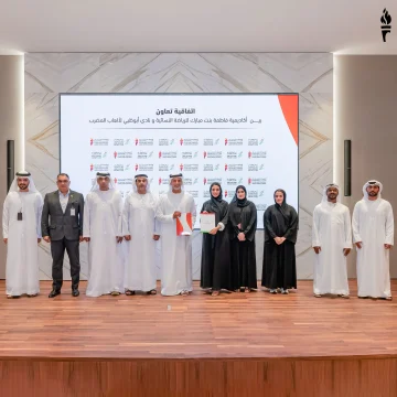 Fatima bint Mubarak Ladies Sports Academy signs agreement with Abu Dhabi Racket Club