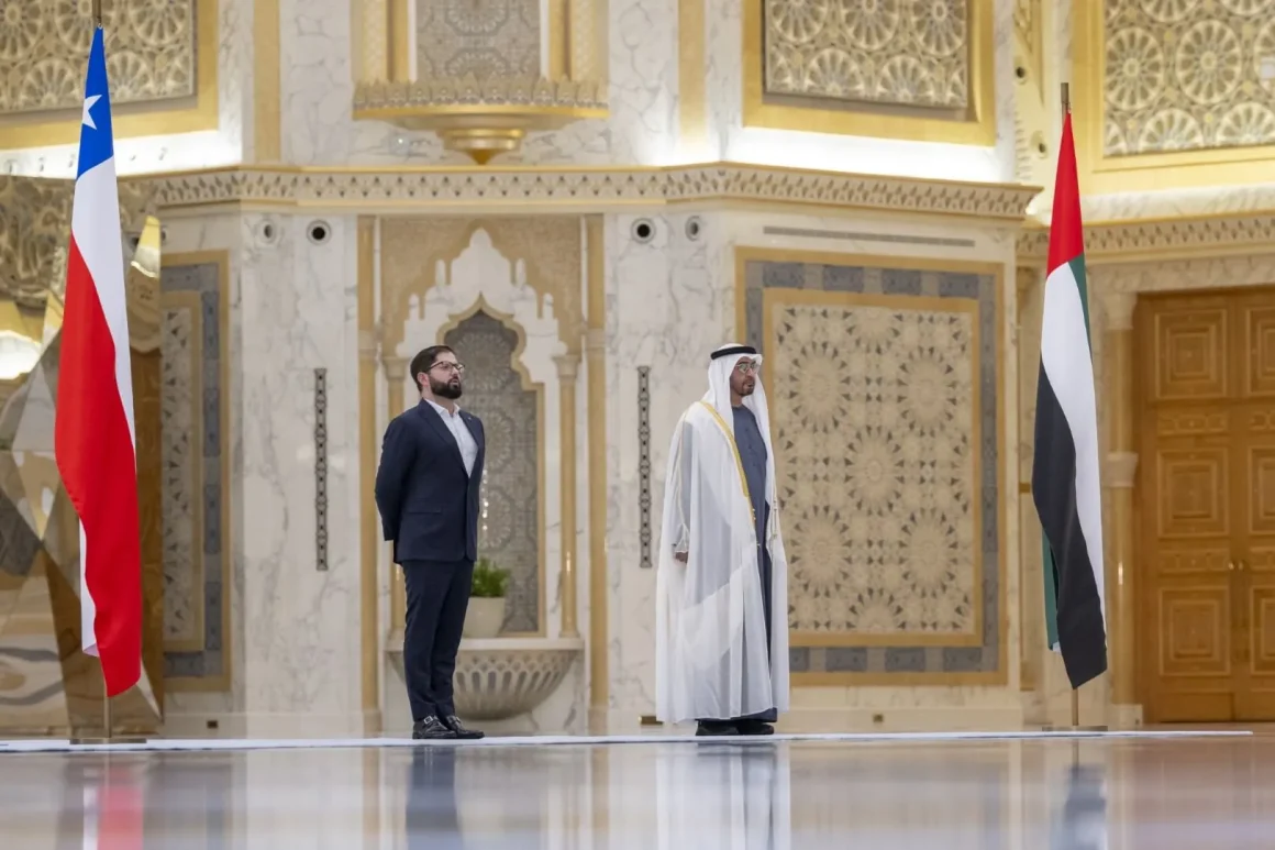 UAE President welcomes Chilean President in official ceremony at Qasr Al Watan