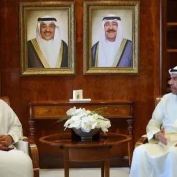 UAE Ambassador meets Minister of Foreign Affairs of Kuwait