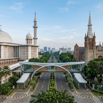 Pope, Imam of Southeast Asia’s largest mosque make joint call to fight violence, protect planet Pope, Imam of Southeast Asia’s largest mosque make joint call to fight violence, protect planet
