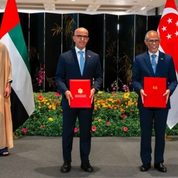 Crown Prince of Abu Dhabi, Prime Minister of Singapore witness MoU exchanges