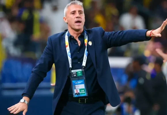 Crespo sacked from Al Ain