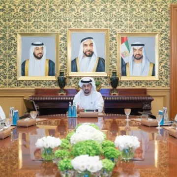 Hamdan bin Zayed chairs Abu Dhabi University Board of Trustees meeting